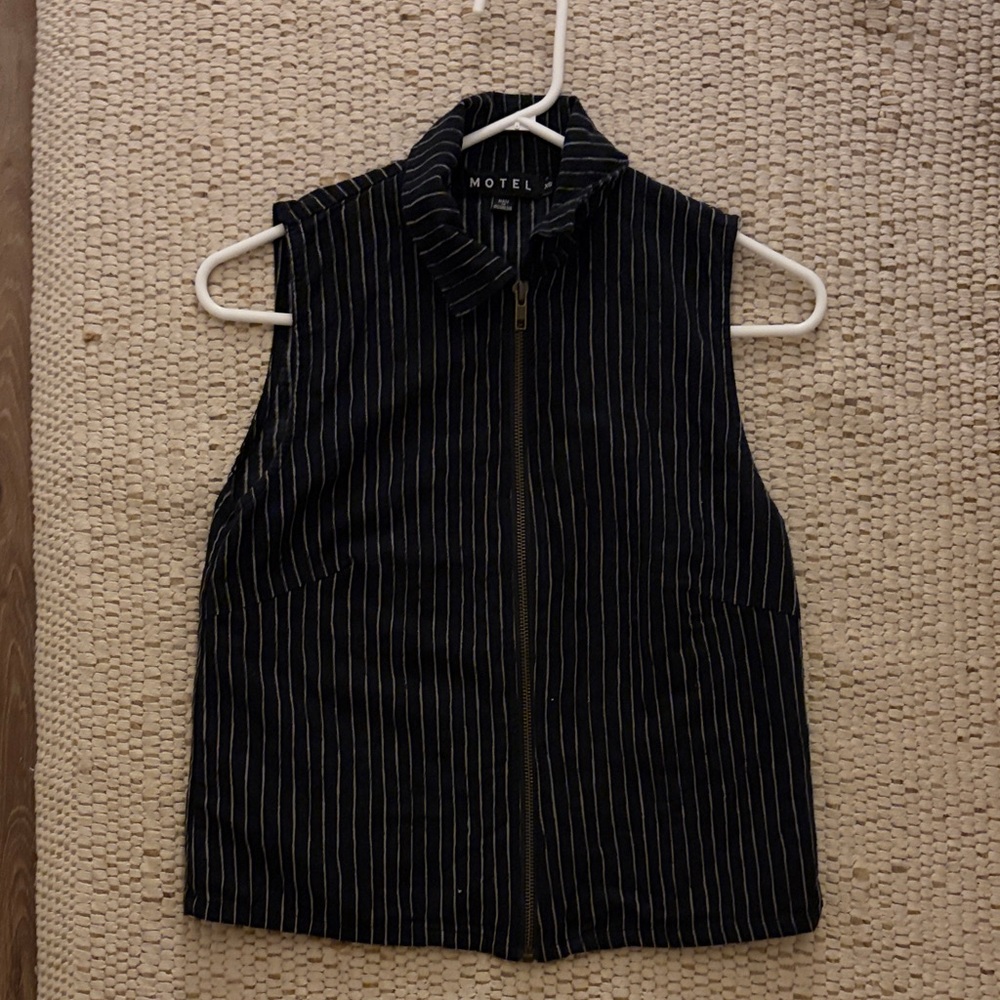 Motel rocks vest top
